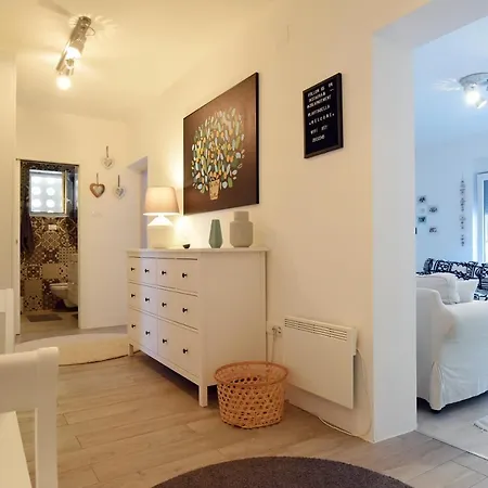 Vesna Apartment
