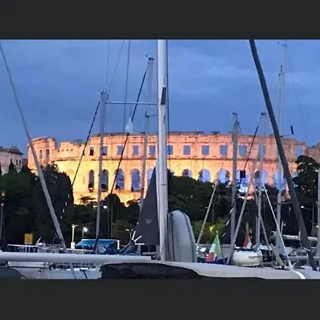 Vesna Pula